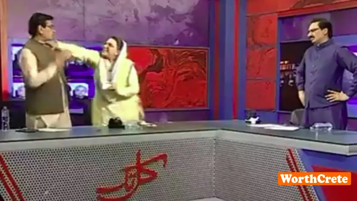 Viral Video Firdous Ashiq Awan Slaps Mna Abdul Qadir